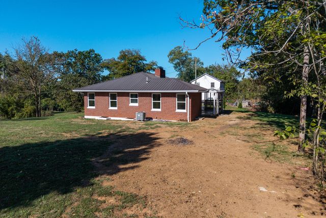 74 Summit, Burnside, KY 42519