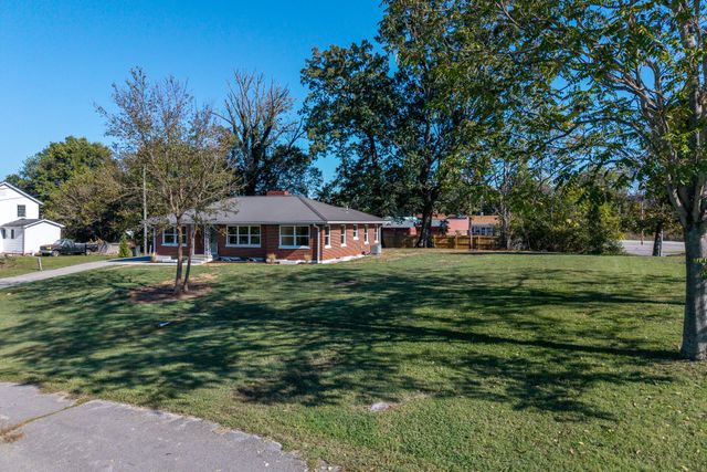 74 Summit, Burnside, KY 42519