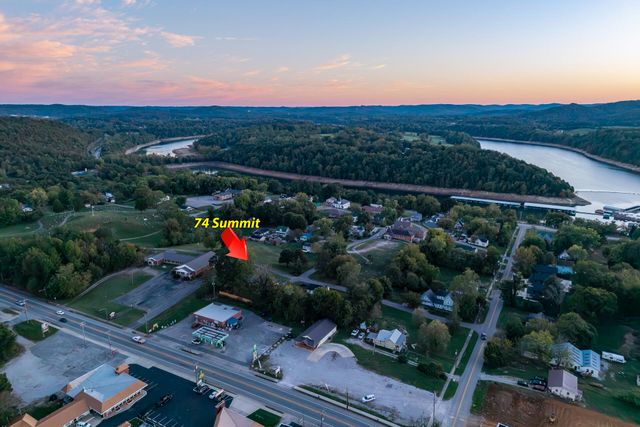 74 Summit, Burnside, KY 42519