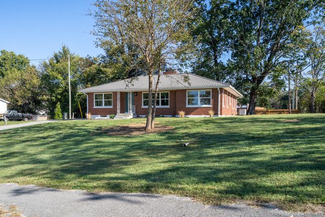 74 Summit, Burnside, KY 42519