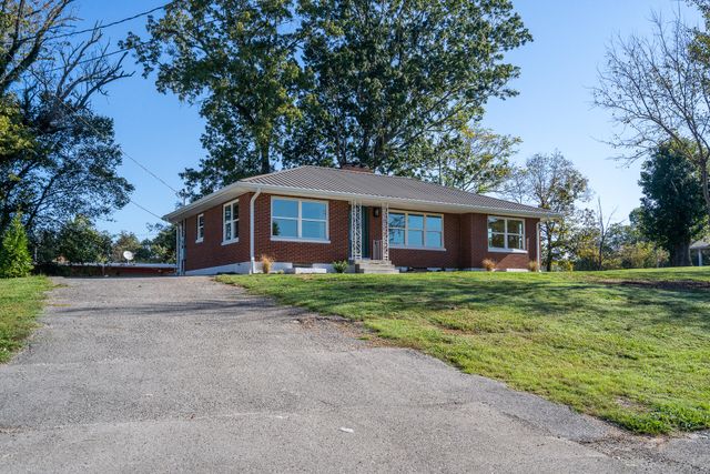 74 Summit, Burnside, KY 42519