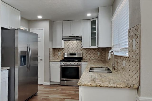 14118 Barkerview Court, Houston, TX 77084