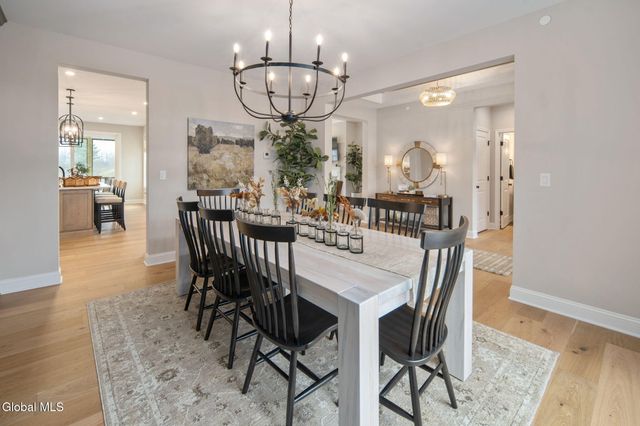 18 Dahlia Drive, Clifton Park, NY 12065