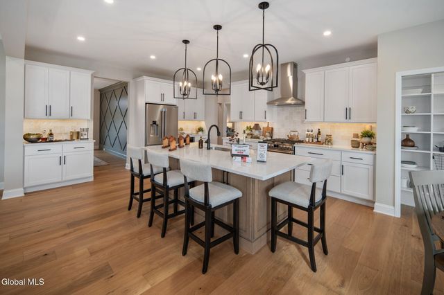 18 Dahlia Drive, Clifton Park, NY 12065