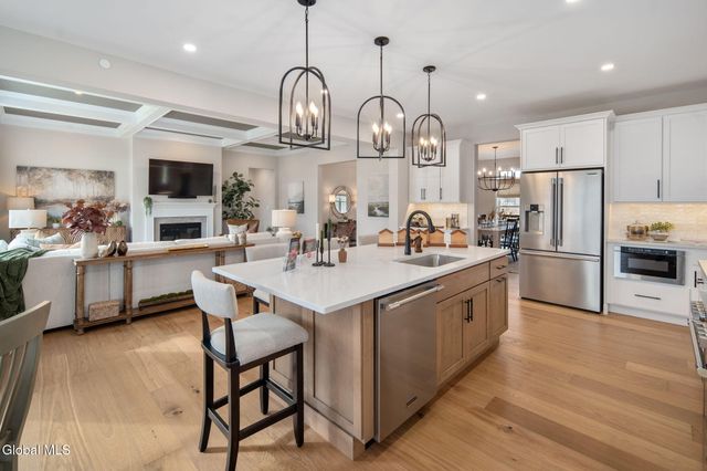 18 Dahlia Drive, Clifton Park, NY 12065