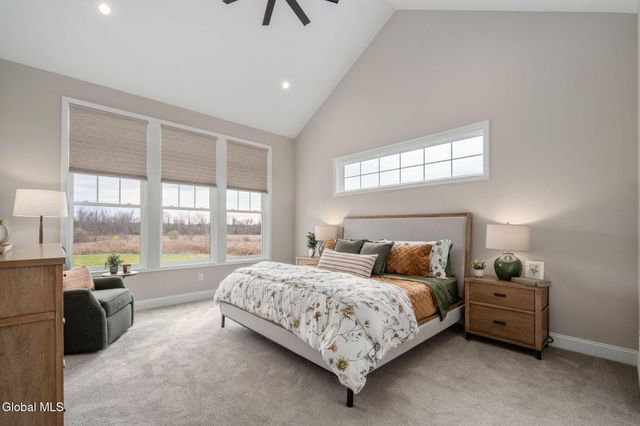 18 Dahlia Drive, Clifton Park, NY 12065