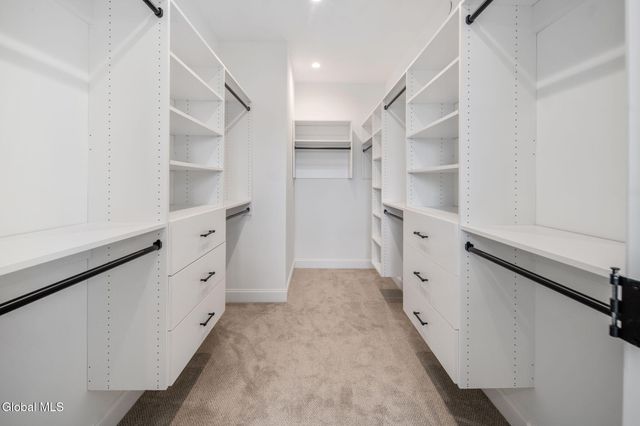 18 Dahlia Drive, Clifton Park, NY 12065