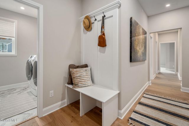 18 Dahlia Drive, Clifton Park, NY 12065