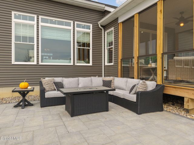 18 Dahlia Drive, Clifton Park, NY 12065