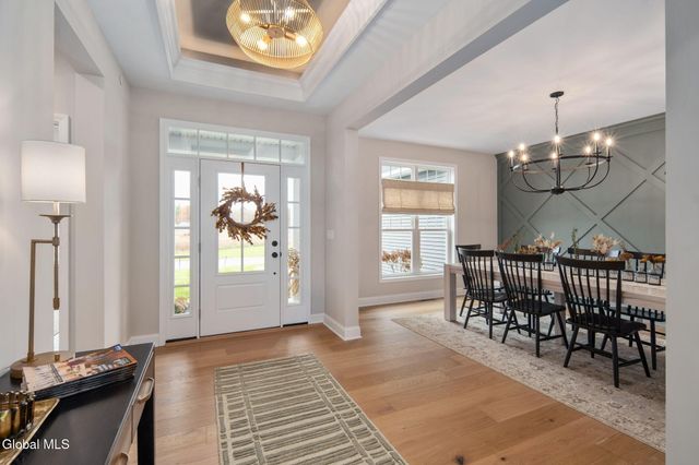 18 Dahlia Drive, Clifton Park, NY 12065