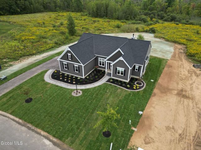 18 Dahlia Drive, Clifton Park, NY 12065