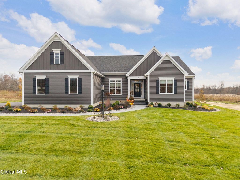 18 Dahlia Drive, Clifton Park, NY 12065