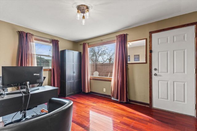 4871 N 108th STREET, Milwaukee, WI 53225