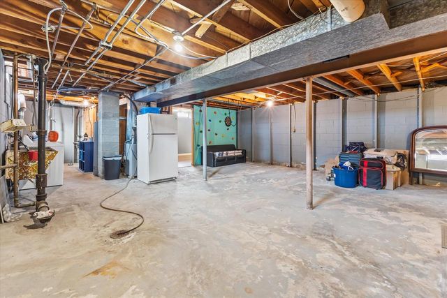 4871 N 108th STREET, Milwaukee, WI 53225