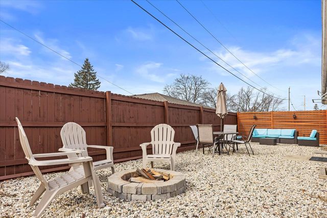 4871 N 108th STREET, Milwaukee, WI 53225