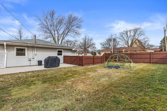 4871 N 108th STREET, Milwaukee, WI 53225