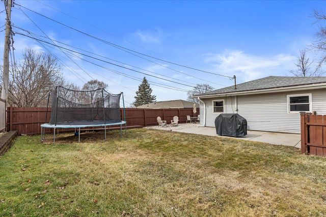 4871 N 108th STREET, Milwaukee, WI 53225