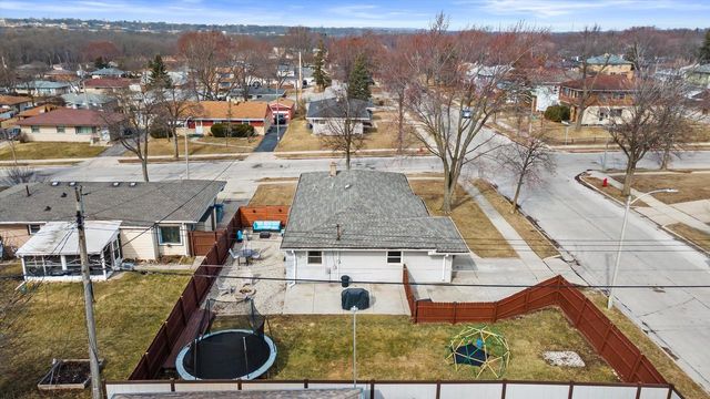 4871 N 108th STREET, Milwaukee, WI 53225