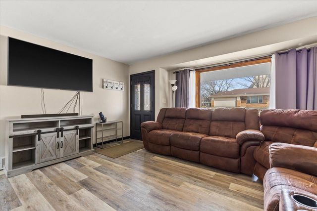 4871 N 108th STREET, Milwaukee, WI 53225