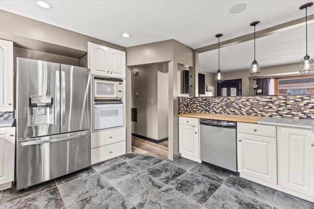 4871 N 108th STREET, Milwaukee, WI 53225