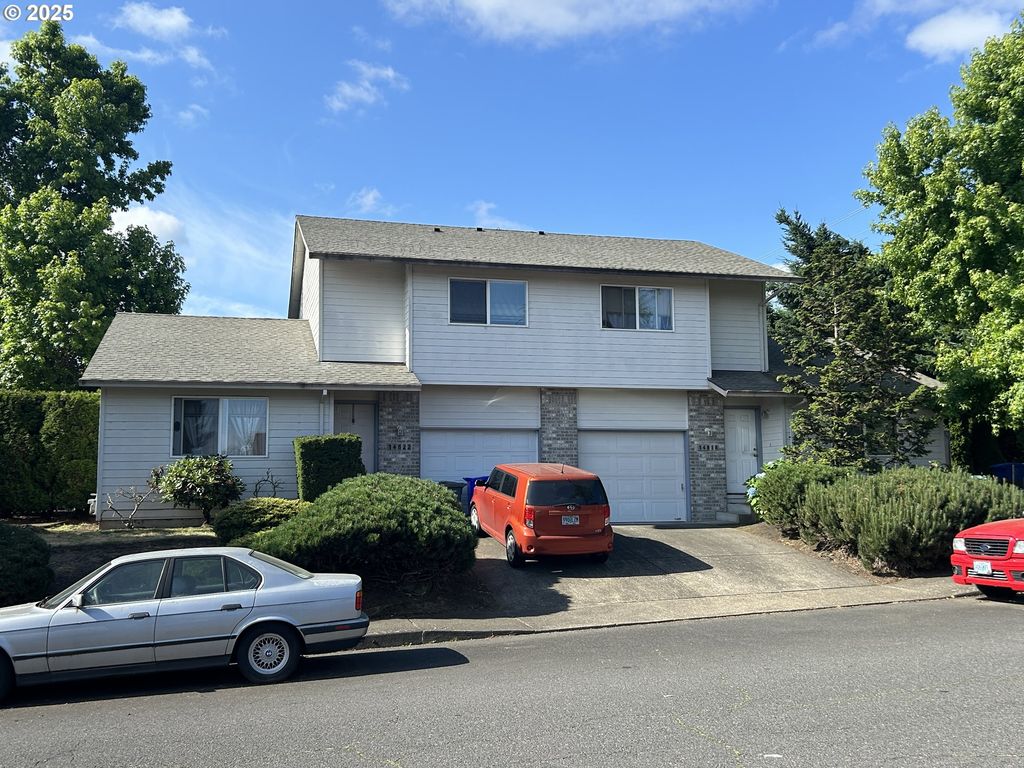 14818 Ne FREMONT St, Portland, OR 97230
