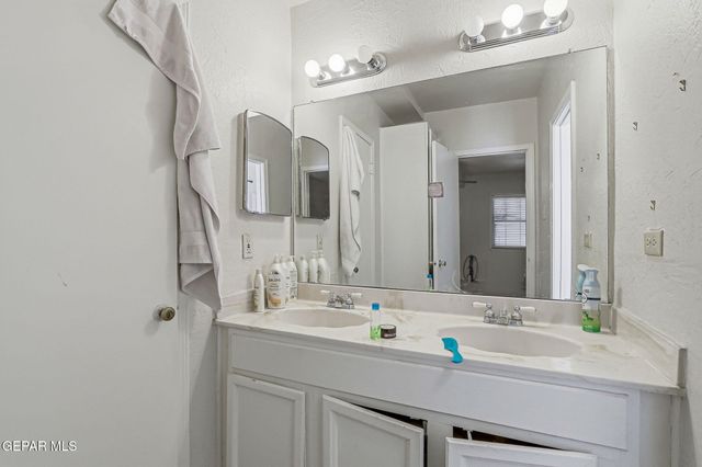510 Mockingbird Road, El Paso, TX 79907