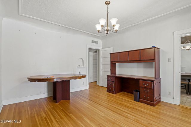 510 Mockingbird Road, El Paso, TX 79907