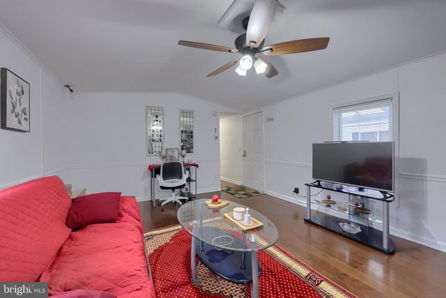 16 HIGHLAND COURT RD, Parkesburg, PA 19365