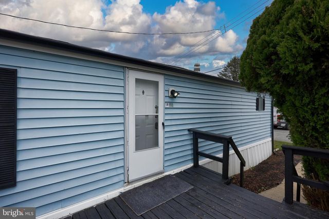 16 HIGHLAND COURT RD, Parkesburg, PA 19365