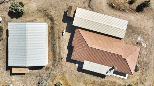 4426 E Oil Well, Phelan, CA 92371