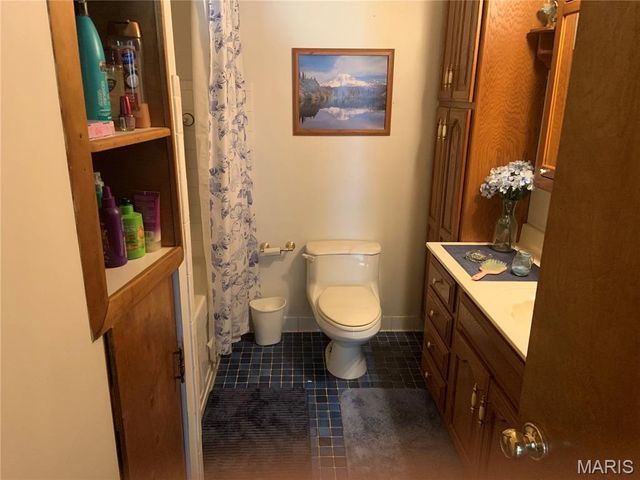 606 Monroe Street, East Alton, IL 62024