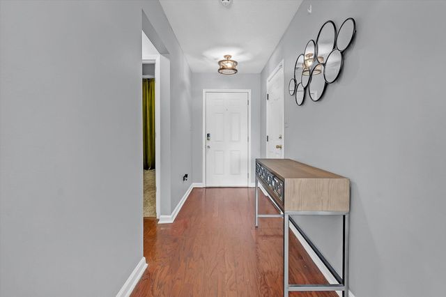 990 JESSICA LAUREN DR, Cordova, TN 38018