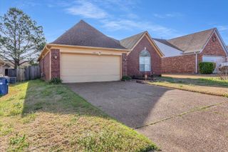 990 JESSICA LAUREN DR, Cordova, TN 38018