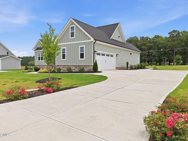 35 Wheatfield Lane, Youngsville, NC 27596