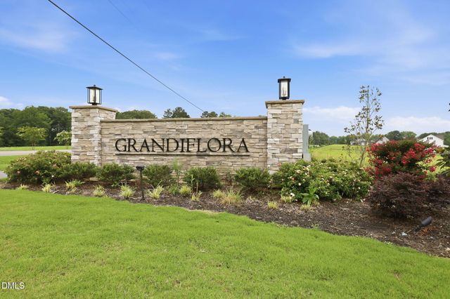 35 Wheatfield Lane, Youngsville, NC 27596