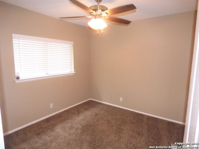 3207 SACKVILLE DR, San Antonio, TX 78247