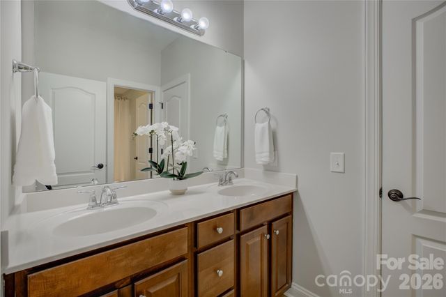 11521 Egrets Point Drive, Charlotte, NC 28278