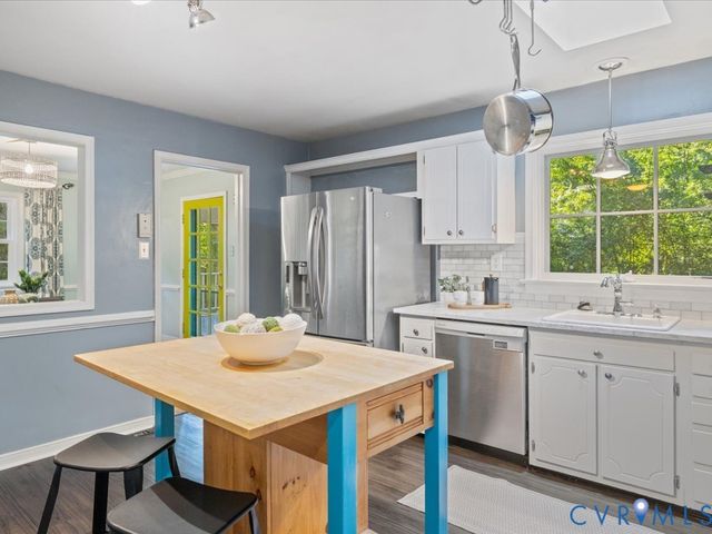 9317 Westmoor Cir, Henrico, VA 23229