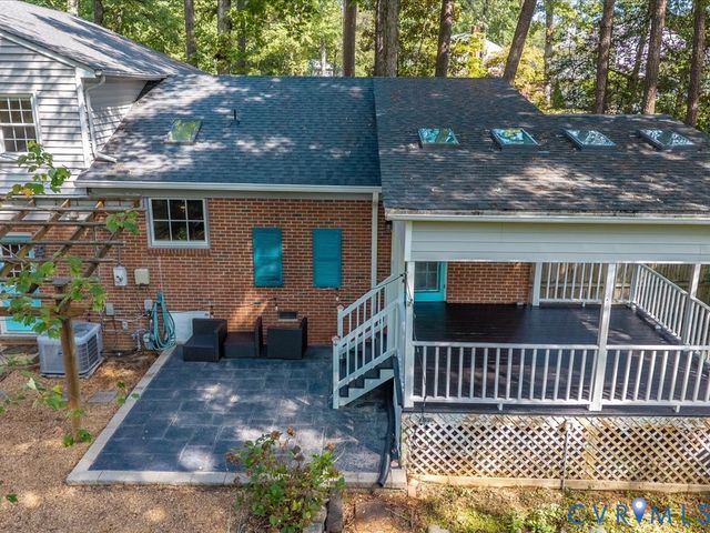 9317 Westmoor Cir, Henrico, VA 23229
