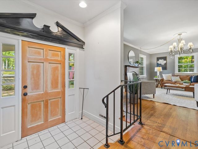 9317 Westmoor Cir, Henrico, VA 23229