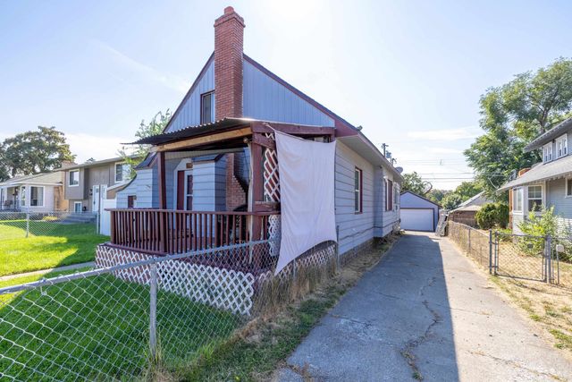 824 E Gordon Ave, Spokane, WA 99207