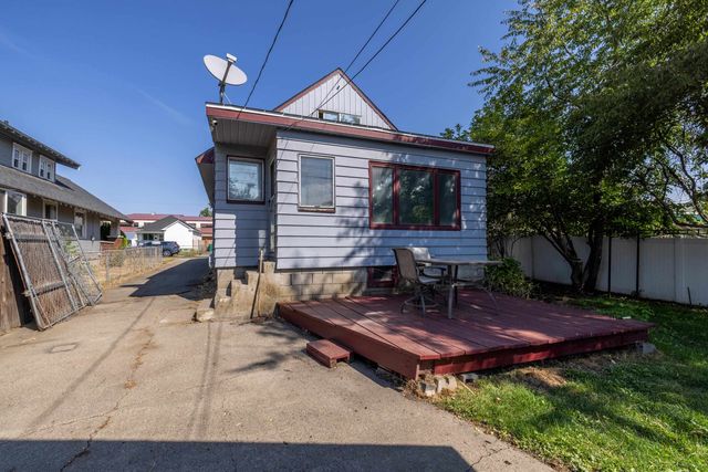 824 E Gordon Ave, Spokane, WA 99207