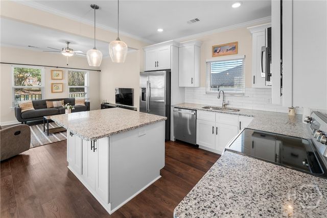 1403 E Anderson Street, Savannah, GA 31404