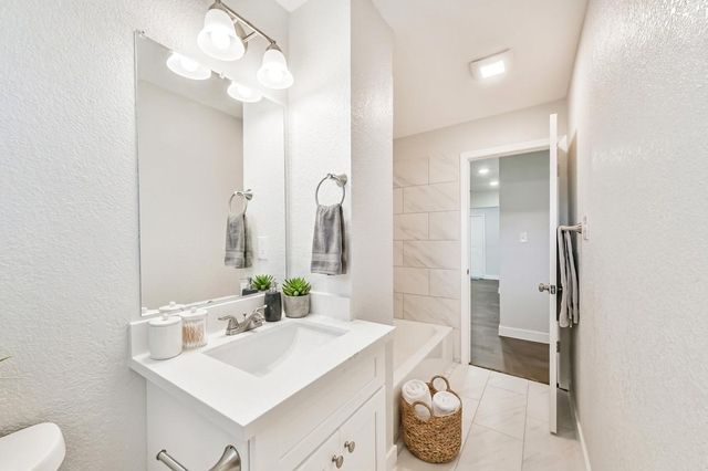10202 Elmhurst Street, Houston, TX 77075