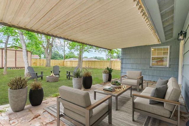 10202 Elmhurst Street, Houston, TX 77075