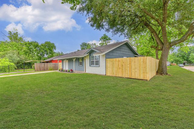10202 Elmhurst Street, Houston, TX 77075