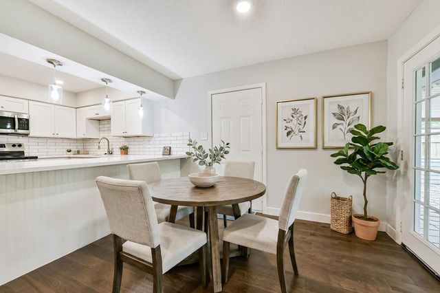 10202 Elmhurst Street, Houston, TX 77075