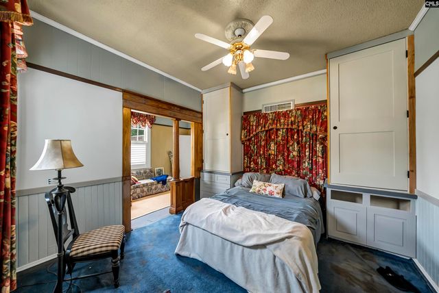 909 College Street, Newberry, SC 29108