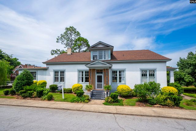 909 College Street, Newberry, SC 29108
