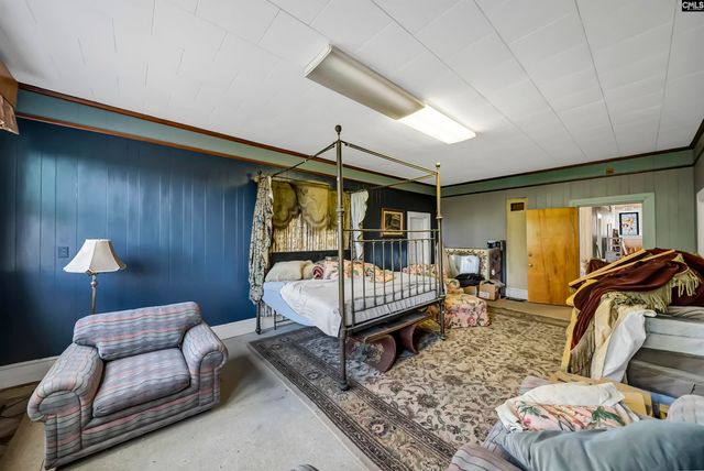 909 College Street, Newberry, SC 29108